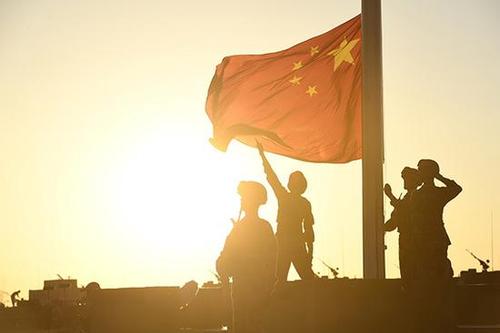 在新的歷史起點(diǎn)上續(xù)寫強(qiáng)軍這篇大文章