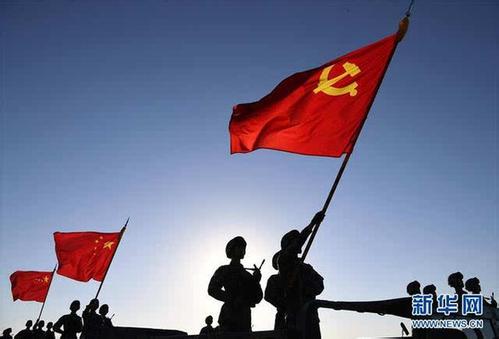 讓黨旗在脫貧攻堅一線飄揚（深度關(guān)注·貫徹十九大精神 切實提升