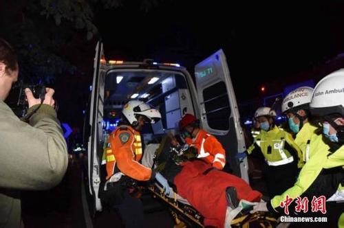 習(xí)近平向香港大埔重大交通事故遇難者表示哀悼、向遇難者家屬和受