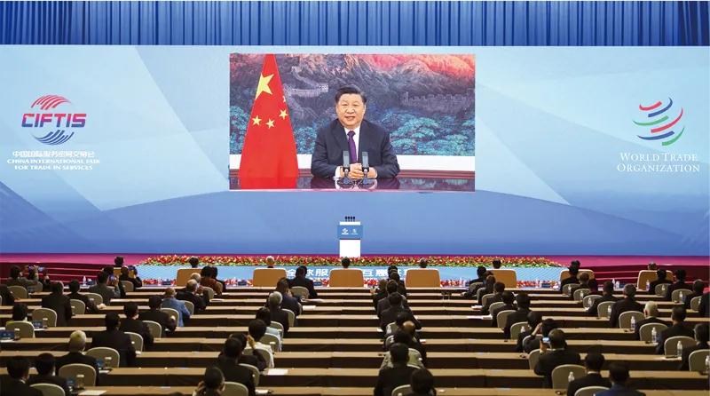 2020年9月4日，國家主席習(xí)近平在2020年中國國際服務(wù)貿(mào)易交易會全球服務(wù)貿(mào)易峰會上致辭。 新華社記者 李濤/攝