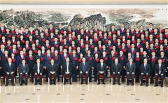 習(xí)近平會見全國掃黑除惡專項斗爭總結(jié)表彰大會代表 王滬寧趙樂際參加會見