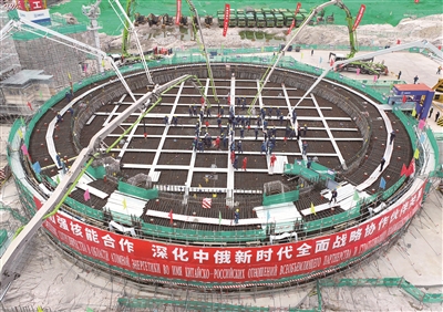 5月19日，田灣核電站7號機(jī)組澆筑混凝土現(xiàn)場。  （圖片來源：人民視覺）