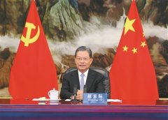 趙樂際同越共中央政治局委員、中央書記處書記、 中央檢查委員會(huì)主任陳錦繡舉行視頻會(huì)見