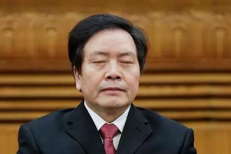 周本順