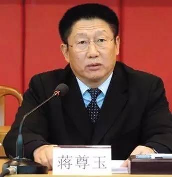 蔣尊玉