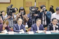 反腐肅貪持續(xù)發(fā)力 公正司法服務(wù)大局 ——代表委員審議討論兩高報(bào)