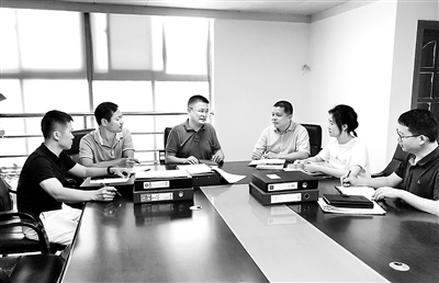 海南把規(guī)范化法治化要求融入全過(guò)程
