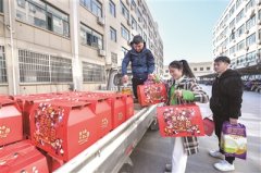 29個省區(qū)市倡導(dǎo)春節(jié)不返鄉(xiāng) 春運節(jié)前火車票預(yù)售下降近6成 就地過好平安年
