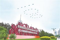 繼續(xù)發(fā)揚好旗幟鮮明講政治這一優(yōu)勢