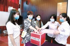 人情利益相互交織 新生招錄變?yōu)閾u錢樹 一個移動硬盤揭開的招生問題