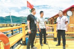 借提拔搞彈冠相慶 頻繁出入私人會所 不吃公款吃老板 違規(guī)吃喝：滋生腐敗的溫床