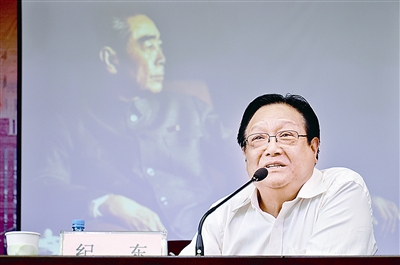偉大，我們有責(zé)任懂