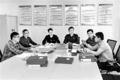 審判中檢舉揭發(fā) 能否認(rèn)定立功 從江蘇省常州市公安局經(jīng)開區(qū)分局原干警張?zhí)湛“刚f起