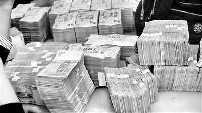 詹順舟收受的部分現(xiàn)金。