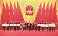 致敬！新時(shí)代脫貧攻堅(jiān)英模