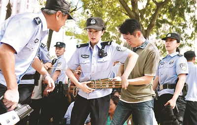 充滿煙火氣的電視劇《警察榮譽》熱播